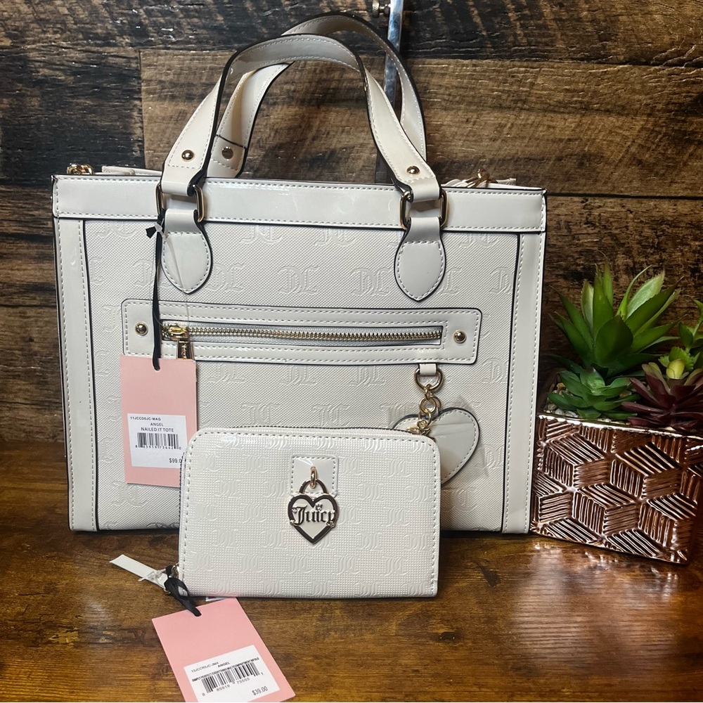 Juicy couture Nailed tote color Angel